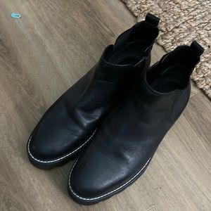 Franco Sarto ankle boots like new used couple times. Very comfortable